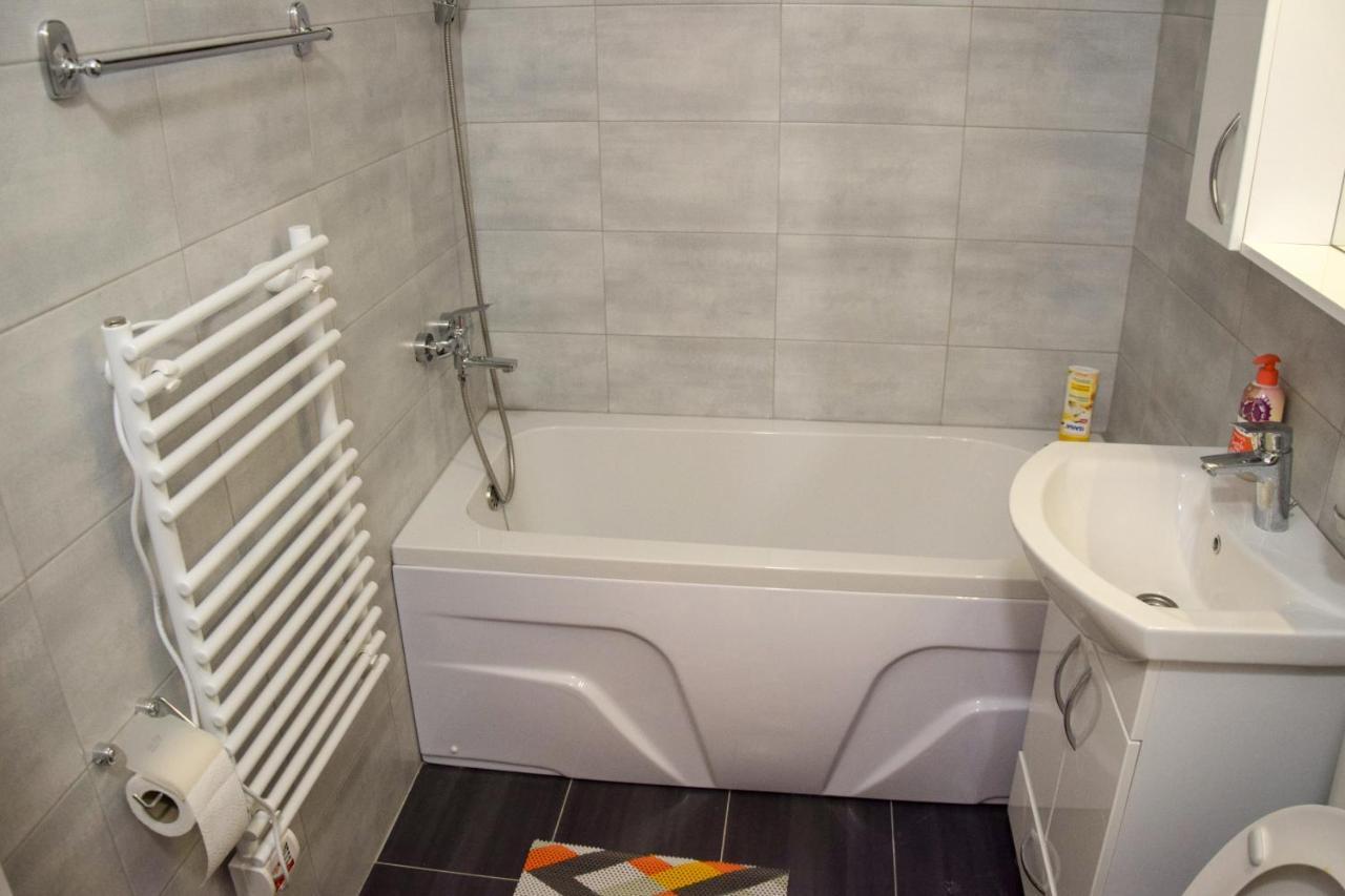 Apartman Masa บันยาลูกา ภายนอก รูปภาพ